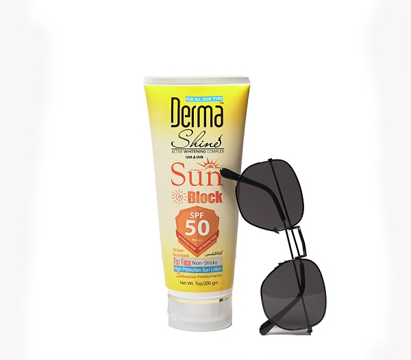 Sun-Block-SPF-50.jpg Derma Shine Sunblock SPF 50 - Image 1